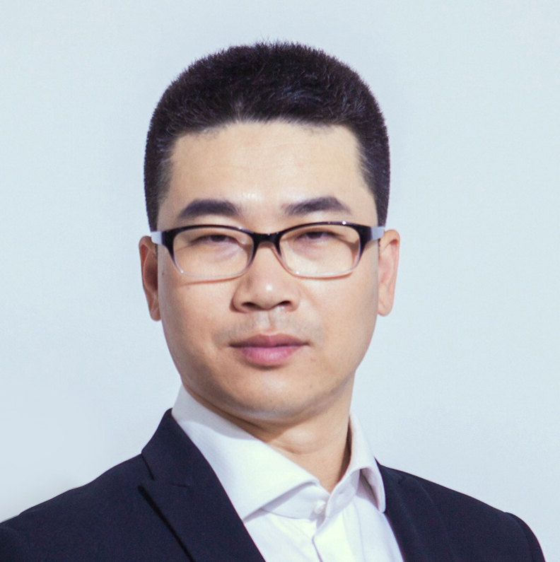 董健