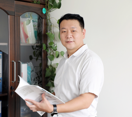 何敬远